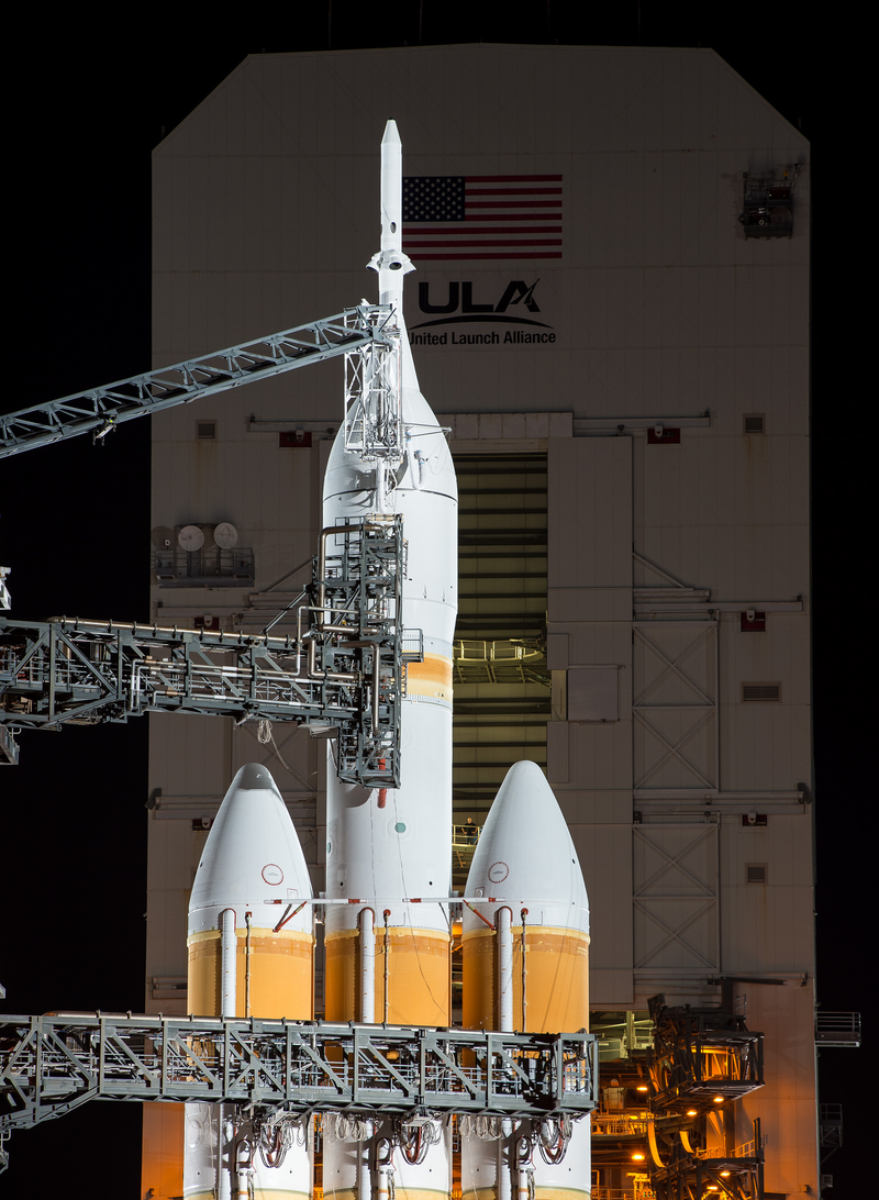 Illustration for article titled Orion Spacecraft In Photos: Assembly, Flight, Splashdown, And Recovery